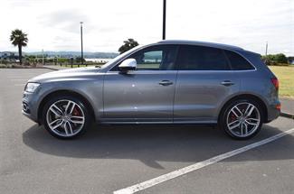 2016 Audi SQ5 - Thumbnail