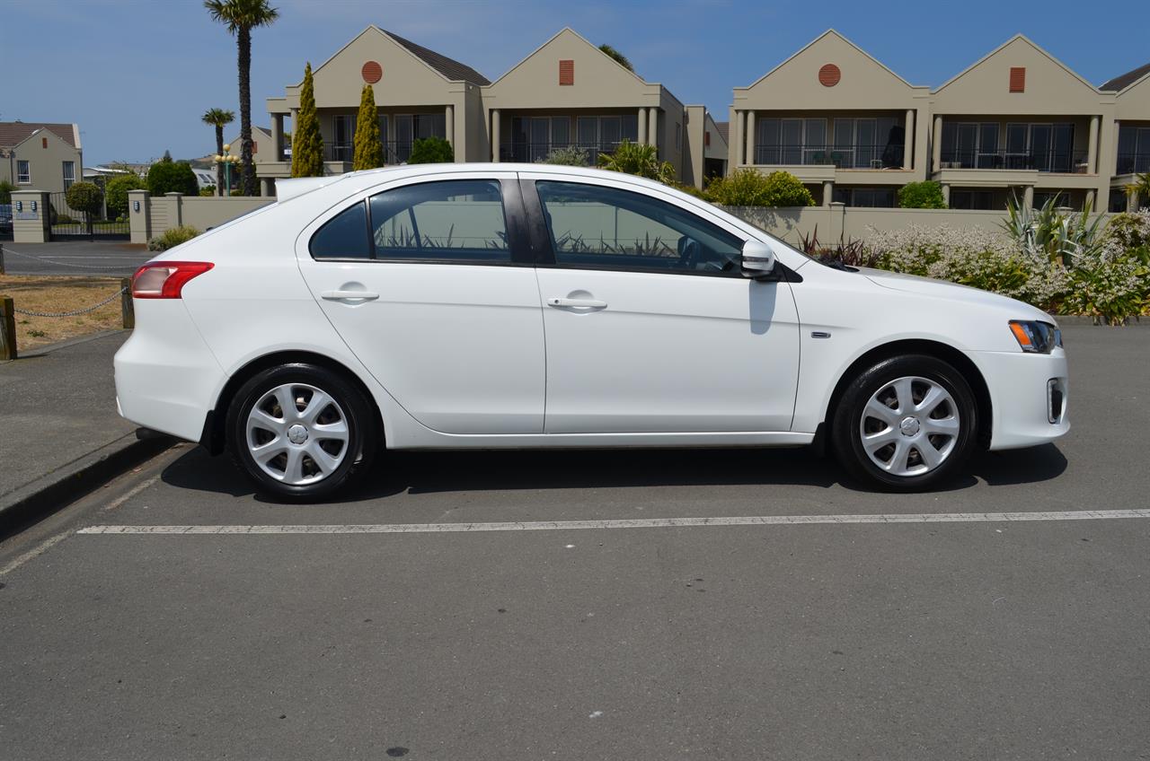 2017 Mitsubishi Lancer