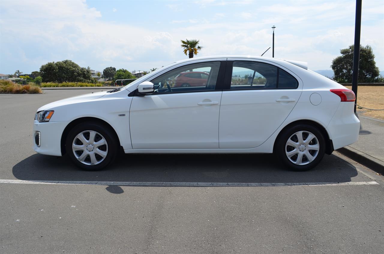 2017 Mitsubishi Lancer